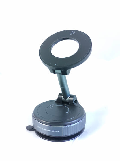 Magnetic 360 degree phone holder